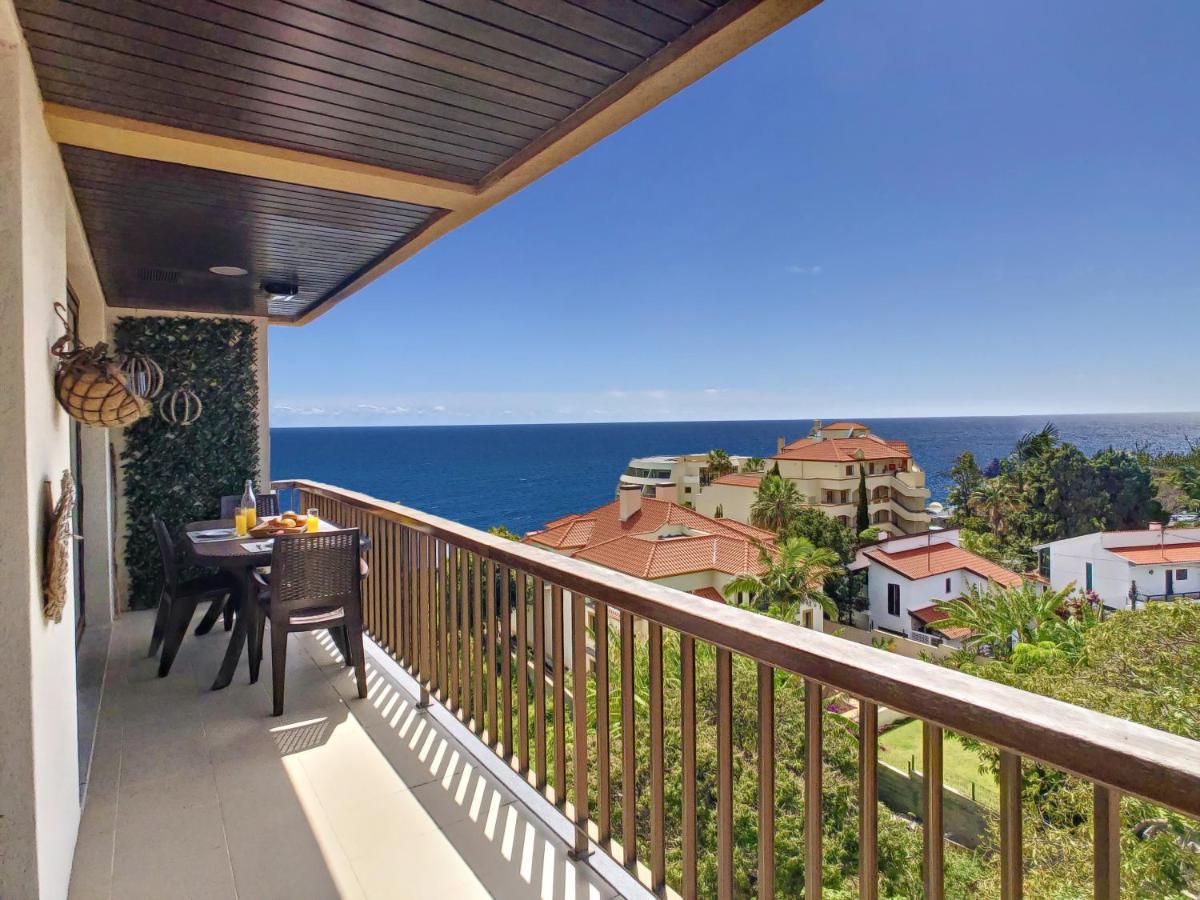 Apartment Private Sunset Terrace & Ocean Cliff Pool Garden At Designer Apt By Lovelystay *