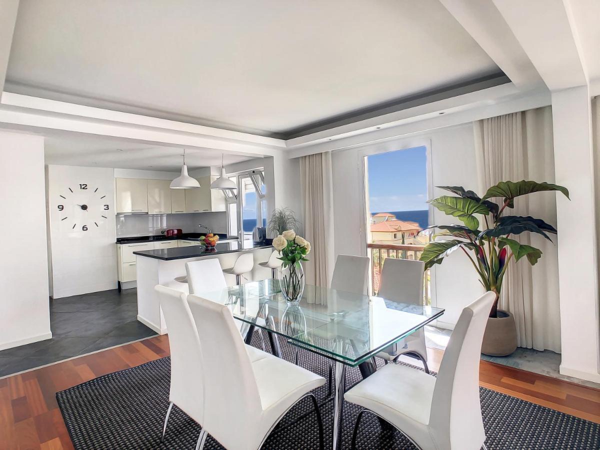Private Sunset Terrace & Ocean Cliff Pool Garden At Designer Apt By Lovelystay *